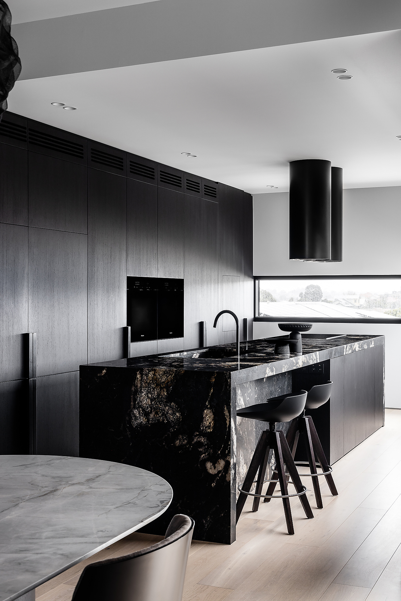 Interior photograph of Scalpellino House by Timothy Kaye